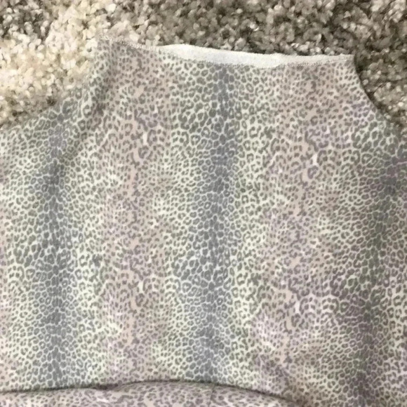 Chaser large crop top leopard print - Picture 5 of 5